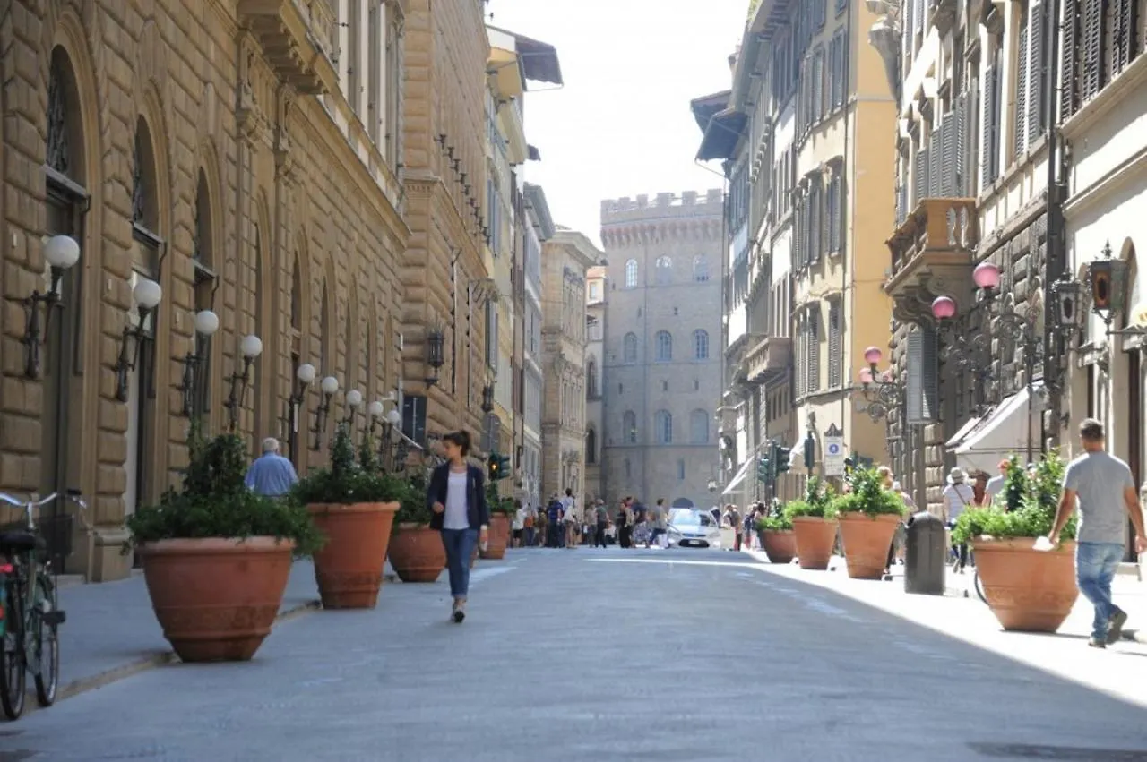 Central Duomo Apartment With Fast Wifi Florence Italy
